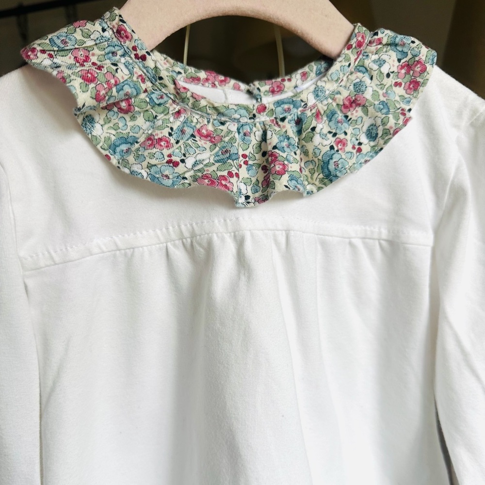 Set with White Long-Sleeve Baby Top with Floral Collar and Trim and short - Picture 2 of 5